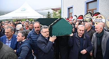 BEKİR BÜLBÜLOĞLU SON YOLCULUĞUNA UĞURLANDI