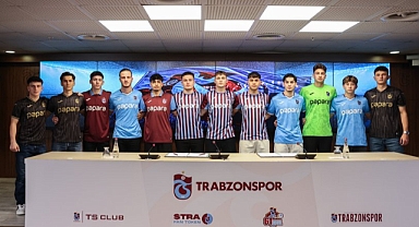 TRABZONSPOR'UN U19 TAKIMINDAN 13 OYUNCU PROFESYONEL OLDU