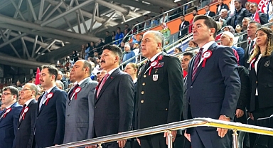 19 MAYIS GENÇLİK VE SPOR BAYRAMI TRABZON'DA COŞKUYLA KUTLANDI