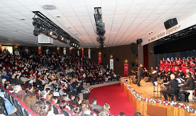 AKADEMİSYENLER HALK MÜZİĞİ TOPLULUĞU’NDAN ANADOLU MOZAİĞİ