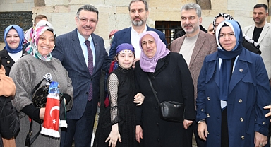 ANNELER GÜNÜ GÜLBAHAR HATUN’UN HUZURUNDA ANILDI…