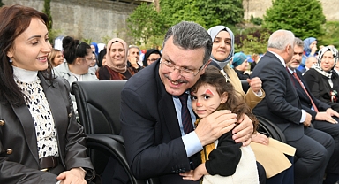 BAŞKAN GENÇ: EN BÜYÜK GÜCÜMÜZ AİLE YAPIMIZDIR