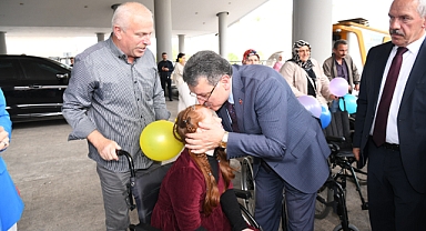 BAŞKAN GENÇ: ÖZEL BİREYLERİMİZİN HAYATLARINI KOLAYLAŞTIRIYORUZ