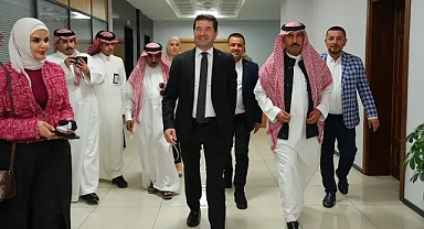 KÖRFEZ GAZETECİLERİ TRABZON’DA BAŞKAN KAYA’YI ZİYARET ETTİ