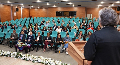 ORTAHİSAR BELEDİYESİ KÜLTÜR POLİTİKALARINI BELİRLEMEK İÇİN ÇALIŞTAY DÜZENLEDİ