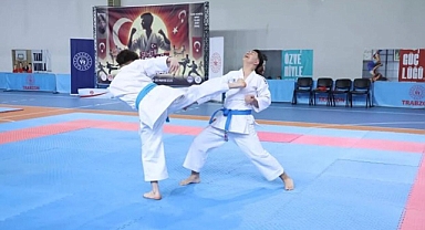 ŞEHİT EREN BÜLBÜL KARATE ŞAMPİYONASI TRABZON’DA COŞKUYLA GERÇEKLEŞTİRİLDİ