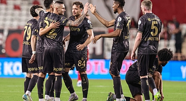 TRABZONSPOR'DA FUTBOLCULAR TATİLE ÇIKTI