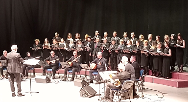 TÜRKÜYLE DOLU BİR GECE: KTÜ’DEN UNUTULMAZ KONSER