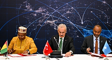 AFRİKA’YA TARİHİ ULAŞTIRMA DESTEĞİ