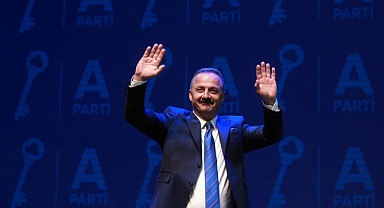 ANAHTAR PARTİ VE YAVUZ AĞIRALİOĞLU: TEK ADAM DÖNEMİNE ALTERNATİF OLABİLİR Mİ?