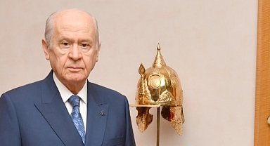 BAHÇELİ: TÜRKİYE HEDEFTEDİR, HİLAL İLE HAÇ MÜCADELESİ DEVAM EDİYOR