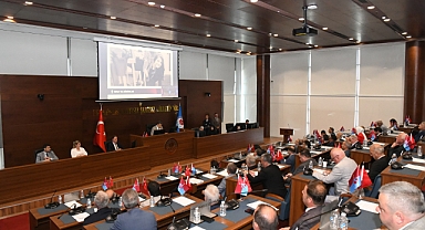 BAŞKAN GENÇ, HAFİF RAYLI ULAŞIM SİSTEMİ PROJESİ’YLE İLGİLİ TARİH VERDİ