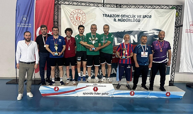 BÜYÜKŞEHİR MASA TENİSİNDE ŞAMPİYON