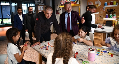 HALUK BAYRAKTAR, BABASININ ADINI TAŞIYAN BİLİM MERKEZİNİ ZİYARET ETTİ