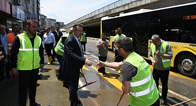 TEMİZLİK GÖREVLİLERİNE “KISKAÇ” DESTEKLİ TEMİZLİK APARATI