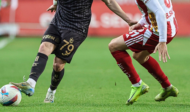 TRANSFER DÖNEMİNDE TRABZONSPOR ÜZERİNDEN YAPILAN SPEKÜLASYONLAR TEPKİ ÇEKİYOR