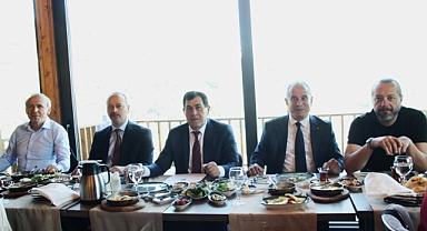 TTB 99. YILINDA BASINLA BULUŞTU