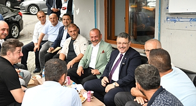 BAŞKAN GENÇ, ÇATAK DOLMUŞ DURAĞI'NDA TALEPLERİ DİNLEDİ