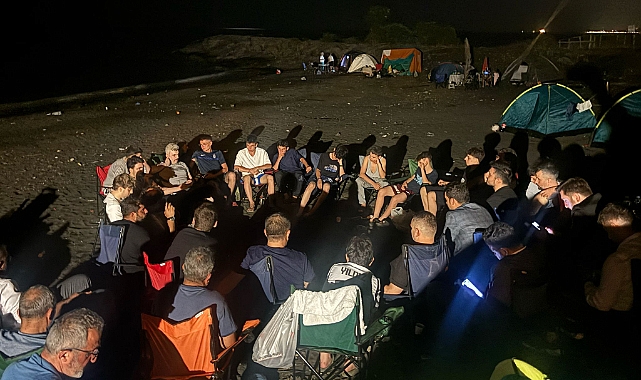 SAADET PARTİSİ GENÇLİK KOLLARI BAŞKANI PEKDEMİR TRABZON’DA GENÇLERLE BULUŞTU