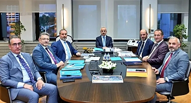 TRABZON HEYETİNDEN BAKAN URALOĞLU'NA ZİYARET