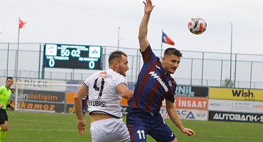 1461 TRABZON 1 PUANLA BAŞLADI