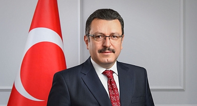 BAŞKAN GENÇ'DEN ÜNİVERSİTE ÖĞRENCİLERİNE MESAJ