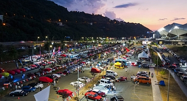 BAŞKAN KAYA, AUTOFEST 2025 ORTAHİSAR FESTİVALİ’NİN AÇILIŞINA KATILDI