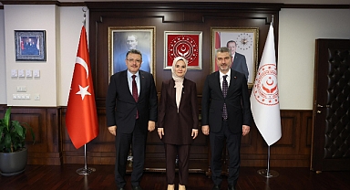 BÜYÜKŞEHİR BELEDİYESİ ALZHEİMER GÜNDÜZ BAKIMEVİ'Nİ SENEYE HİZMETE AÇACAK
