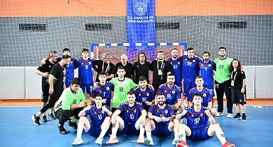 BÜYÜKŞEHİR HENTBOL, LİGE BERABERLİKLE BAŞLADI