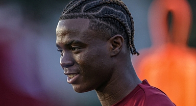TRABZONSPOR'UN YENİ TRANSFERİ OULAÏ'YE 4 MAÇ CEZA RİSKİ