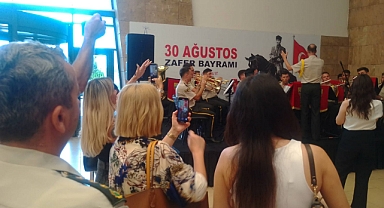 3. ORDU KOMUTANLIĞI ASKERİ BANDOSU TRABZON’DA KONSER VERDİ