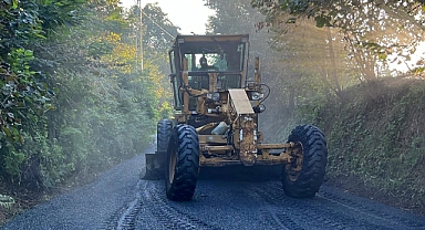 ARSİN’DE YOĞUN YOL MESAİSİ