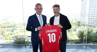 GÜRCİSTAN - TÜRKİYE RESMÎ MAÇ YEMEĞİ DÜZENLENDİ