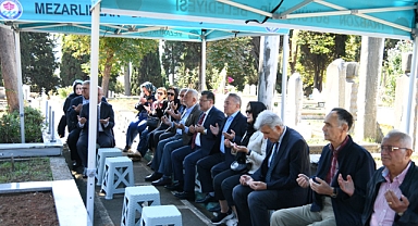 KARAKULLUKÇU MEZARI BAŞINDA DUALARLA ANILDI