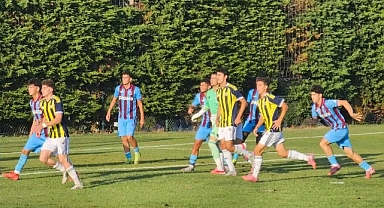TRABZONSPOR U19, DEPLASMANDA FENERBAHÇE’Yİ DEVİRDİ