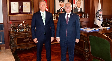 VALİ YILDIRIM, İL EMNİYET MÜDÜRÜ LOĞOĞLU'NU KABUL ETTİ