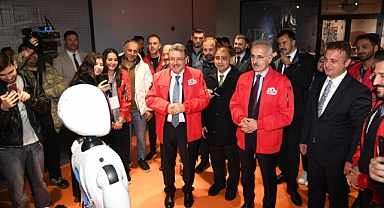 57 KURUM VE 200 BİN ZİYARETÇİ BİLİMLE BULUŞTU