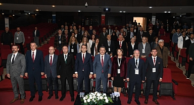 BAŞKAN GENÇ: DİRENÇLİ ŞEHİRLER OLUŞTURMAK İÇİN ÇALIŞIYORUZ