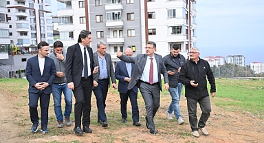 BAŞKAN GENÇ, SORUNLARI YERİNDE TESPİT EDİYOR