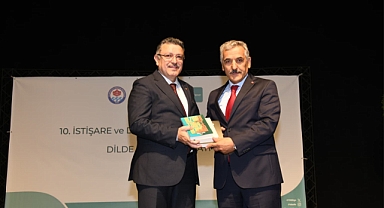 BAŞKAN GENÇ: TÜRKÇEMİZİ VE DİLİMİZİ KORUMAK MİLLİ VAZİFEDİR