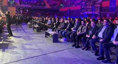 EFSANE ANTRENÖR DURMUŞOĞLU ANISINA UNUTULMAZ GECE