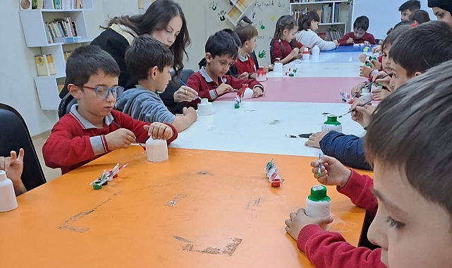 GAZZE’DE HAYALLERİ YOK EDİLEN ÇOCUKLAR İÇİN BOYADILAR