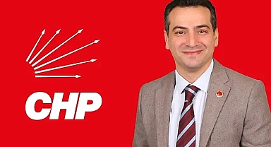 İLKER AKINCI ADAYLIKTAN ÇEKİLDİ