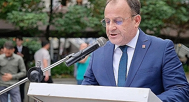 MUSTAFA BAK YENİDEN İL BAŞKANLIĞINA ADAYLIĞINI AÇIKLADI