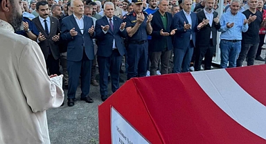 TRABZON’DA KIBRIS GAZİSİ MEHMET ŞAHİNTAŞ TOPRAĞA VERİLDİ