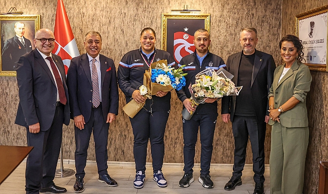 TRABZONSPOR’UN AVRUPA ŞAMPİYONU SPORCUSU HAVVANUR KETHÜDA’DAN KULÜBE ZİYARET