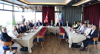 TRABZONSPOR YÖNETİMİ KRİTİK TOPLANTIDA BİR ARAYA GELİYOR