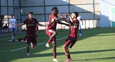 TRABZONSPORLU GENÇLER DERBİYİ KAZANDI:0-2