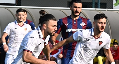 1461 TRABZON FK SON ANDA 1 PUANI KURTARDI