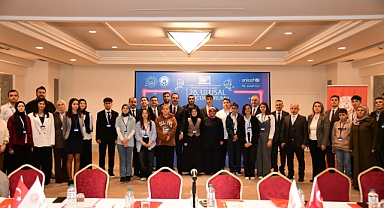 26. ULUSAL ÇOCUK FORUMU “DİJİTAL DÜNYADA ÇOCUK HAKLARI” TEMASIYLA YAPILDI